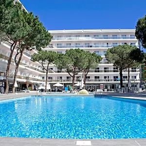 Oasis Park Hotel